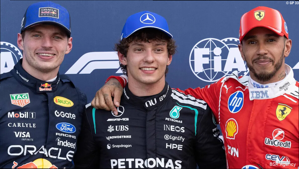 Lewis Hamilton verrast vriend en vijand en deelt video met Max Verstappen