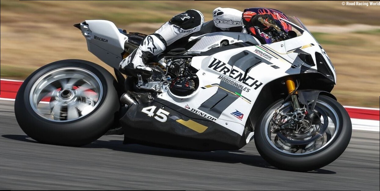 MotoAmerica: Petersen Leads Superbike Practice In New Jersey