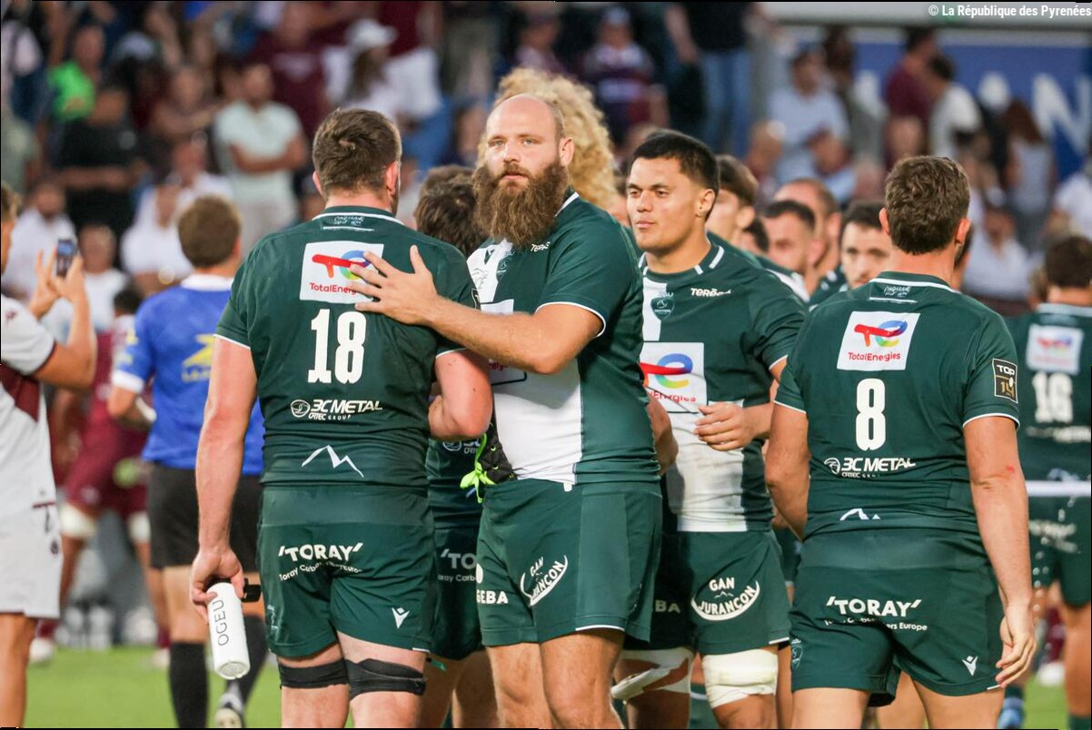 Rugby - Top 14 : un cinq de devant et une charnière totalement renouvelés pour la Section Paloise face au Stade Rochelais