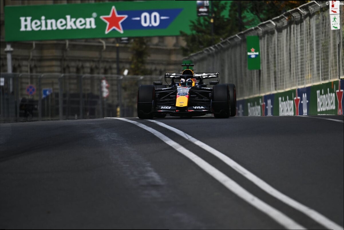 Verstappen op een tiende tweede in GP Azerbeidzjan: "Ik kwam wel in de buurt"