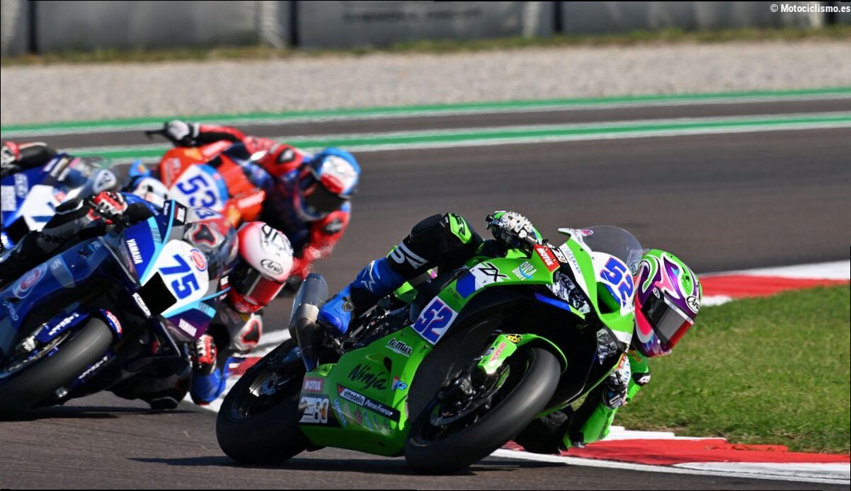 Jeremy Alcoba se estrena en Supersport y gran paso al título de Albert Arenas