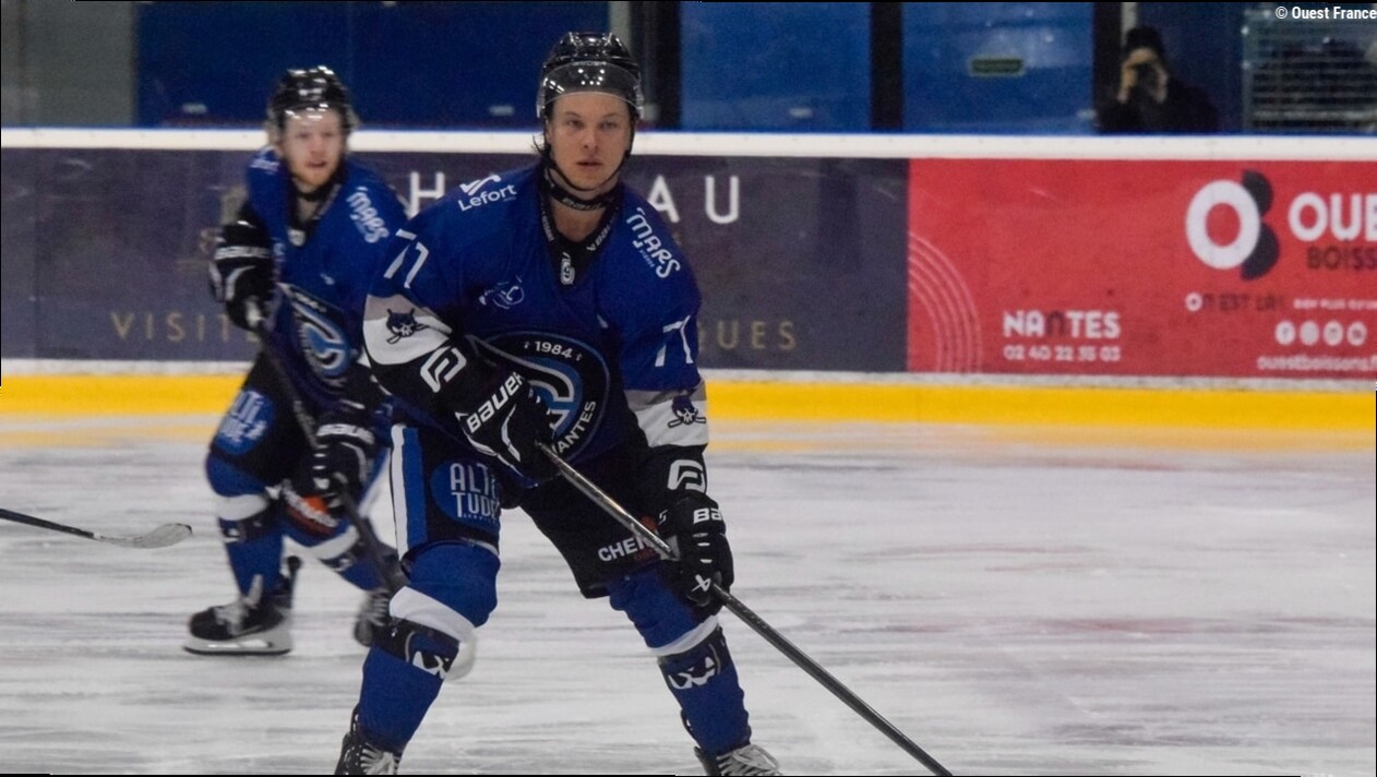 Hockey sur glace. « Nous n'avons pas existé » : les Corsaires laminés par les Choletais en Coupe