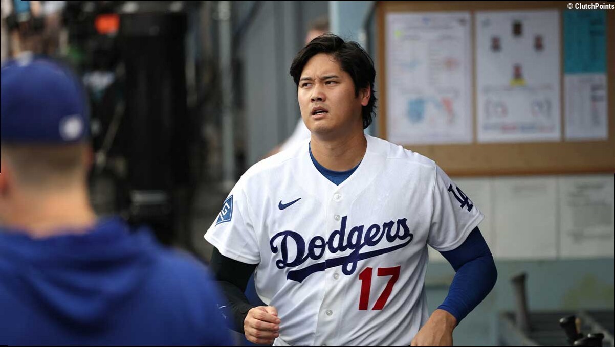 Should Dodgers fans panic amid Shohei Ohtani's alarming struggles before playoffs?