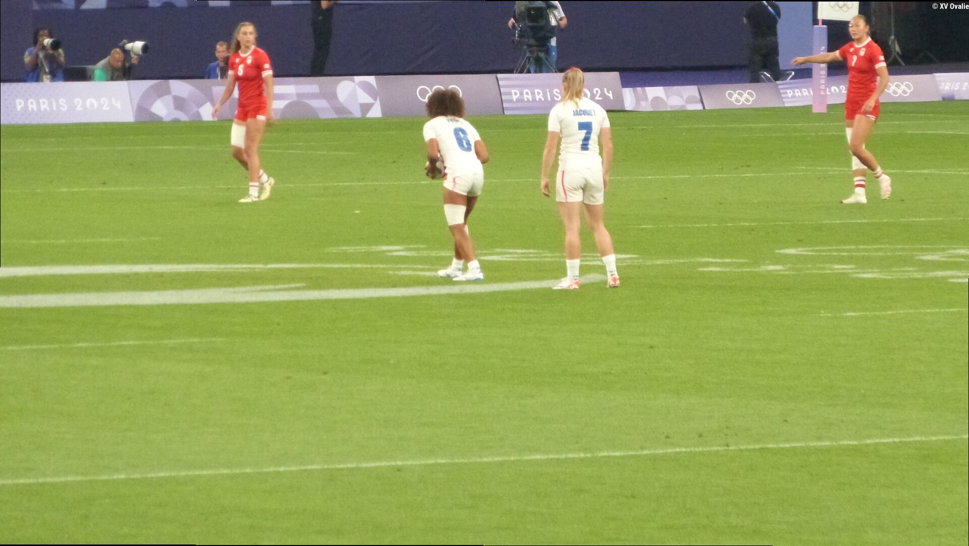 21-5 face au Canada : les Bleues offrent à Ratier son premier grand succès