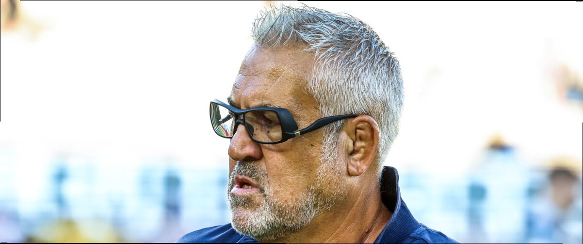 Top 14 - "J'ai pesté toute la semaine qu'on ne faisait pas assez de mauls", sourit Christophe Urios après la victoire de Cler