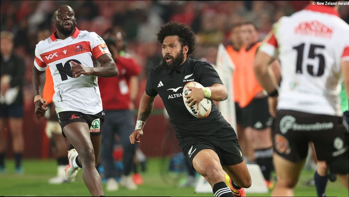 All Blacks: Fehi Fineanganofo to remain in New Zealand after negotiating exit from Newcastle deal