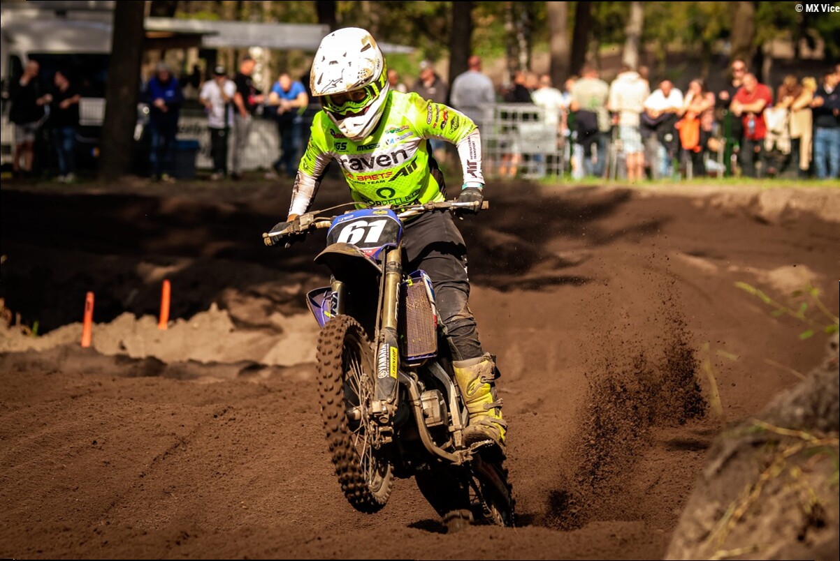Kash van Hamond Dominates MX Nationals in Heerde