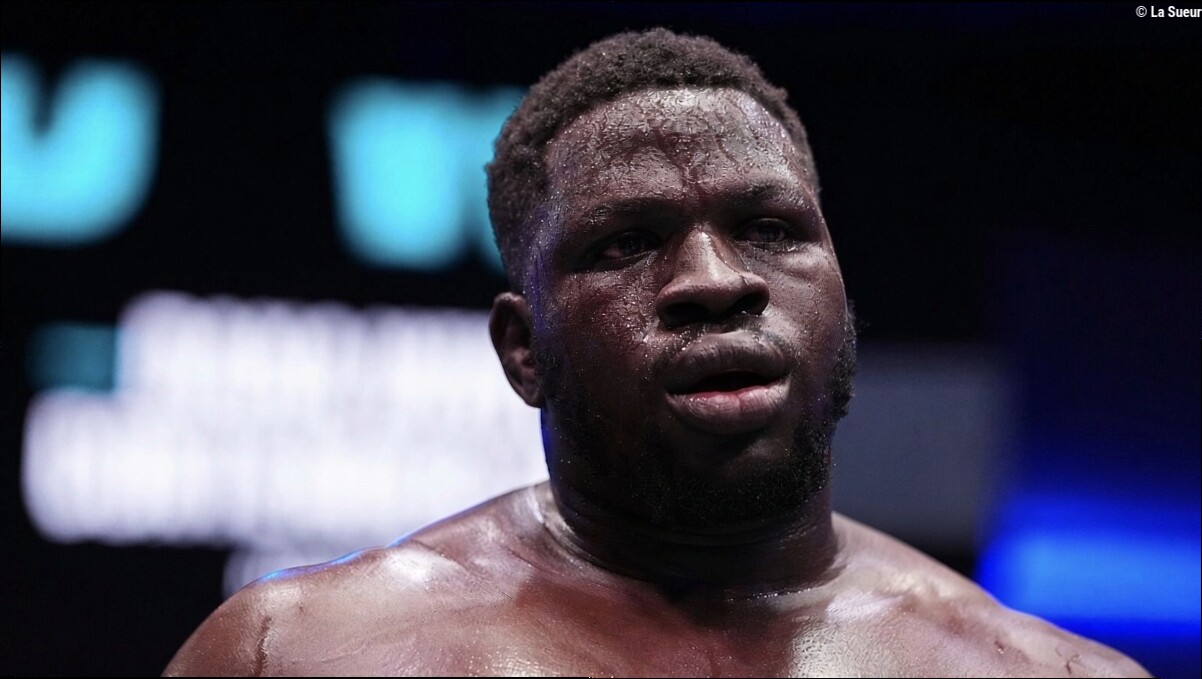 Il se fait allumer par Dana White … Mais gagne son contrat UFC !