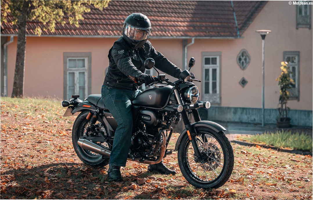 La custom de 125 cc que combina esencia clásica, carácter propio y tecnología actual