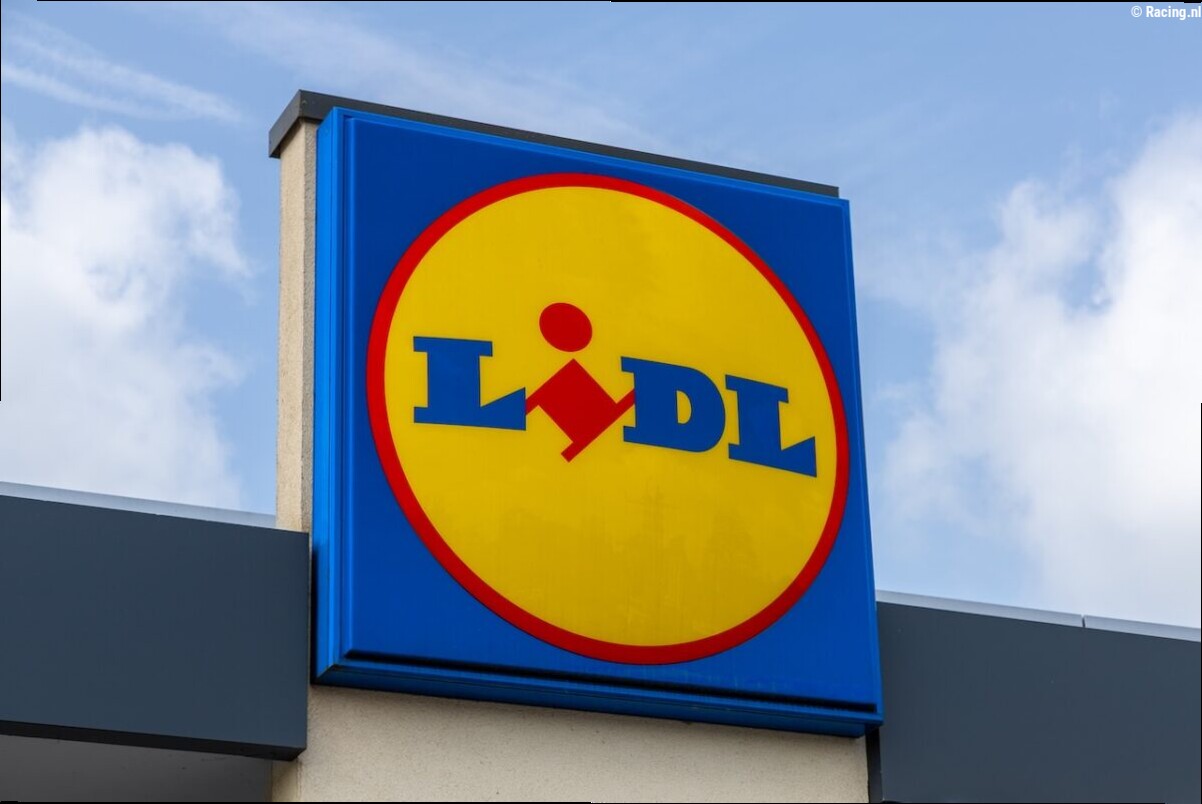 Garage vraagt grof geld voor een uitleesbeurt, dit kastje van de Lidl doet het voor een fractie