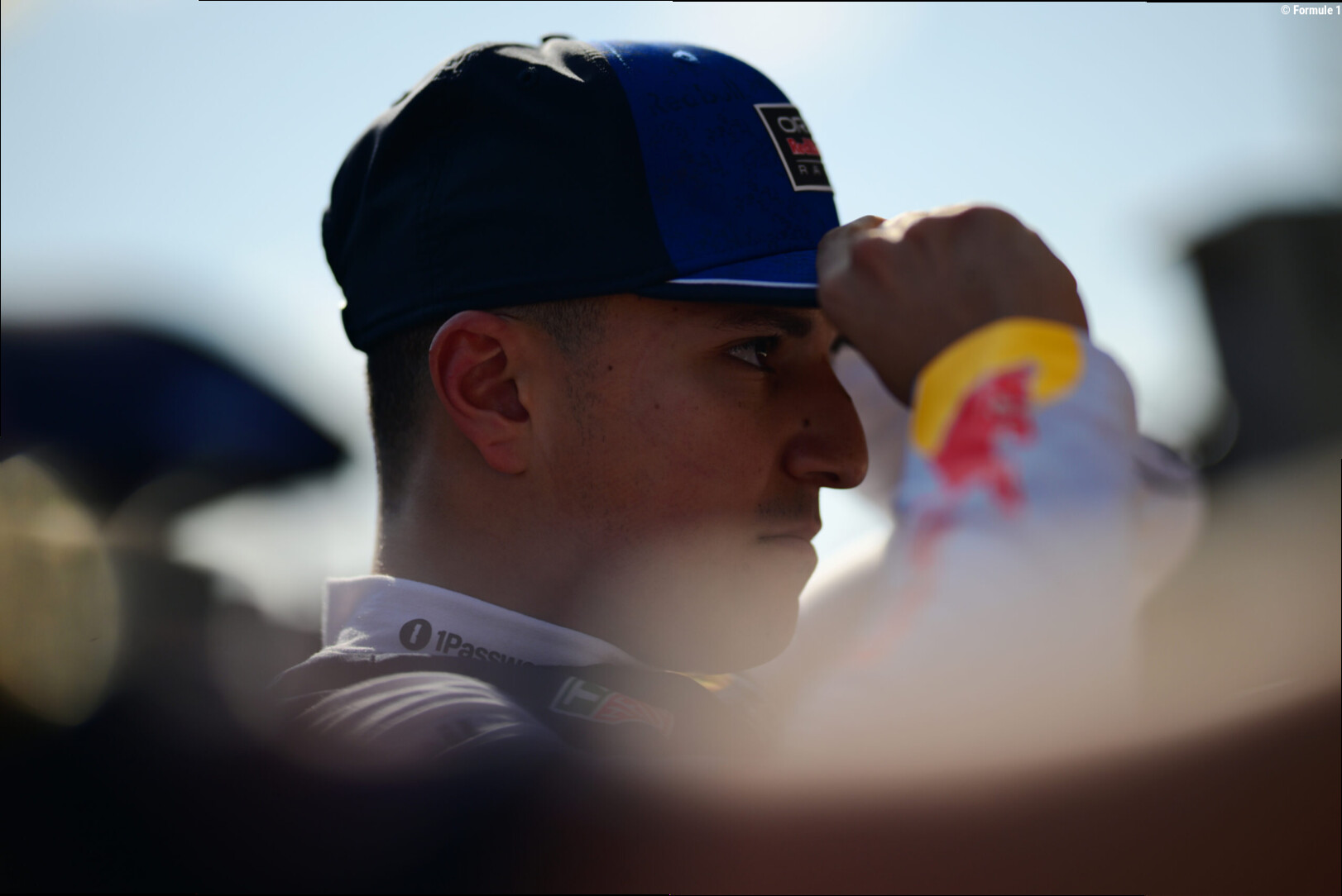 Isack Hadjar ziet nog ruimte voor verbetering bij Red Bull: 'Als dat lukt, zit je er middenin'