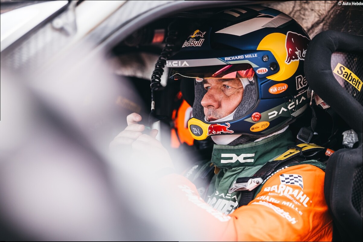 Sébastien Loeb content de sa victoire d'étape au Maroc : « Pas de crevaison, une bonne spéciale ! »