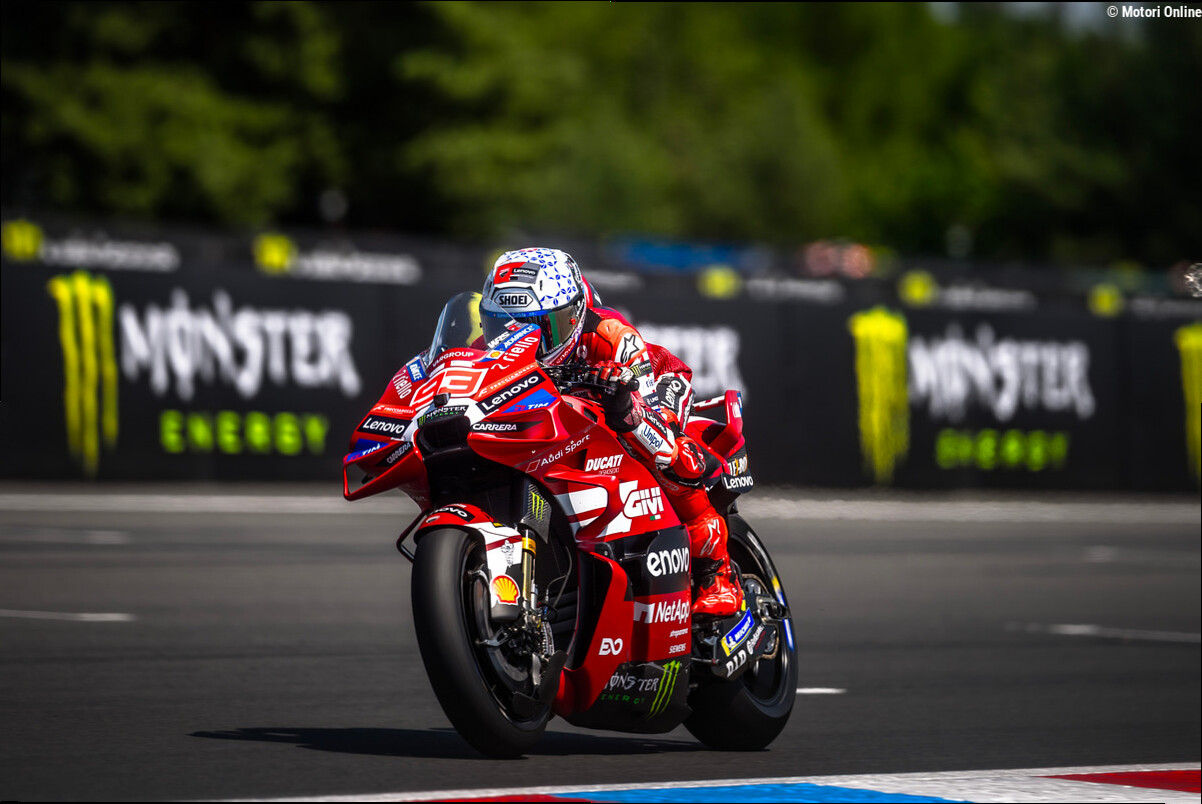 MotoGP | Gp Giappone Prove Libere 1: Marquez il più veloce, Bezzecchi è terzo