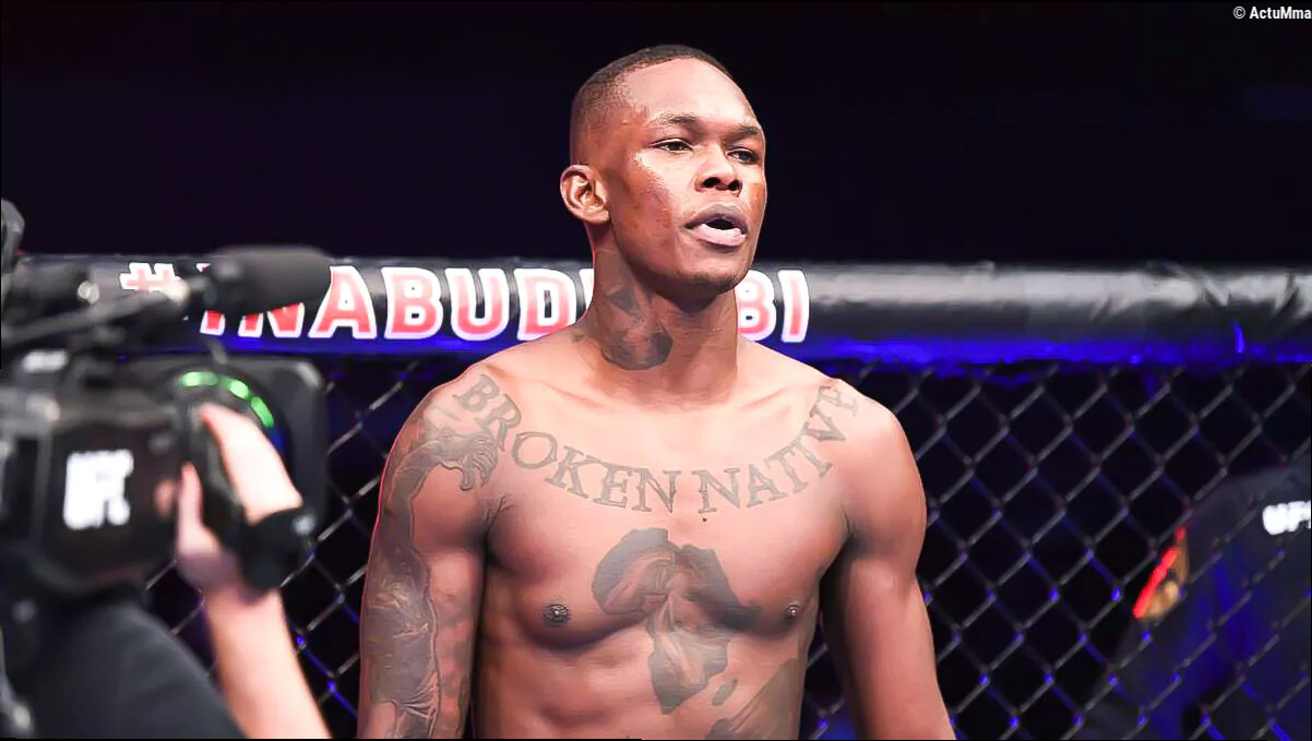 Israel Adesanya revient sur l'un des combats les plus controversés de sa carrière