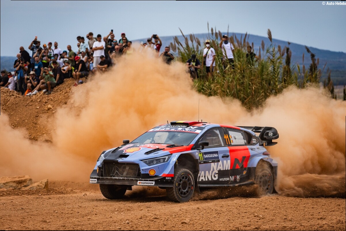 Rallye de Sardaigne – ES7 : Thierry Neuville dépasse Adrien Fourmaux sur le fil en tête du général