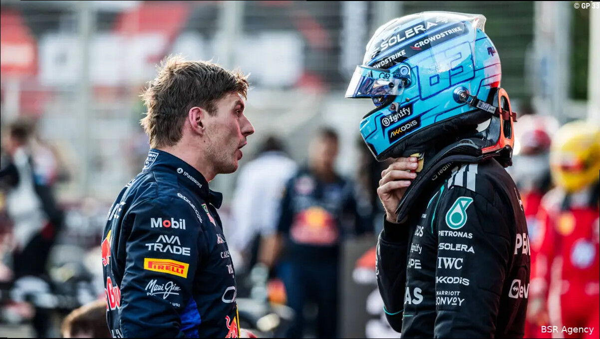 George Russell kijkt naar Max Verstappen en komt met slecht nieuws voor Mercedes