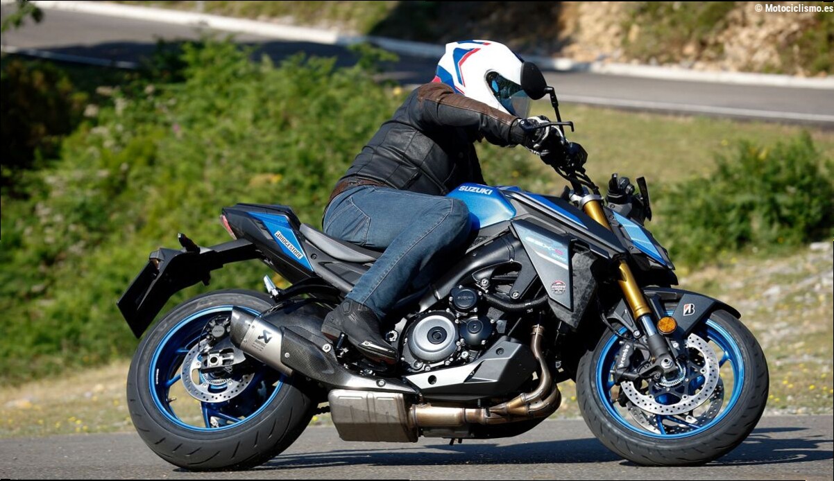 Suzuki GSX-S1000 en el Master Naked Test, la experiencia cuenta