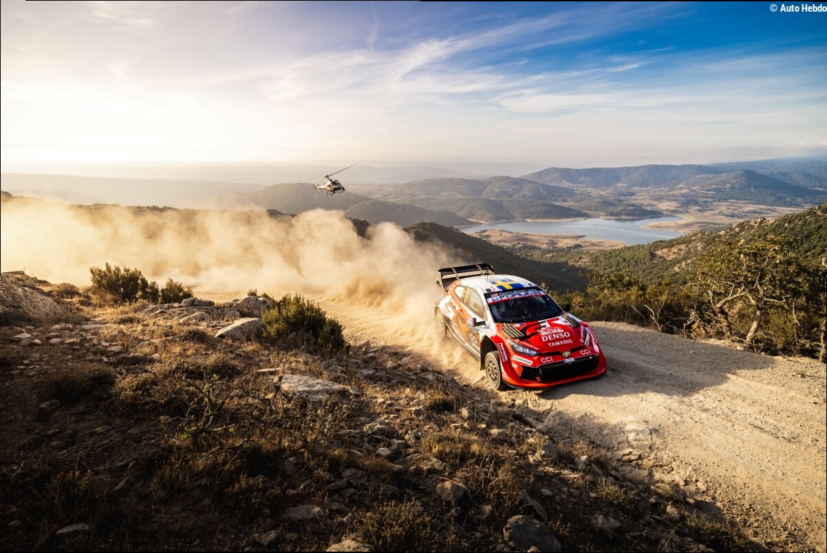 Rallye de Sardaigne – ES10 : Oliver Solberg sur une autre planète, prend la tête du général et met la pression à Elfyn Evans