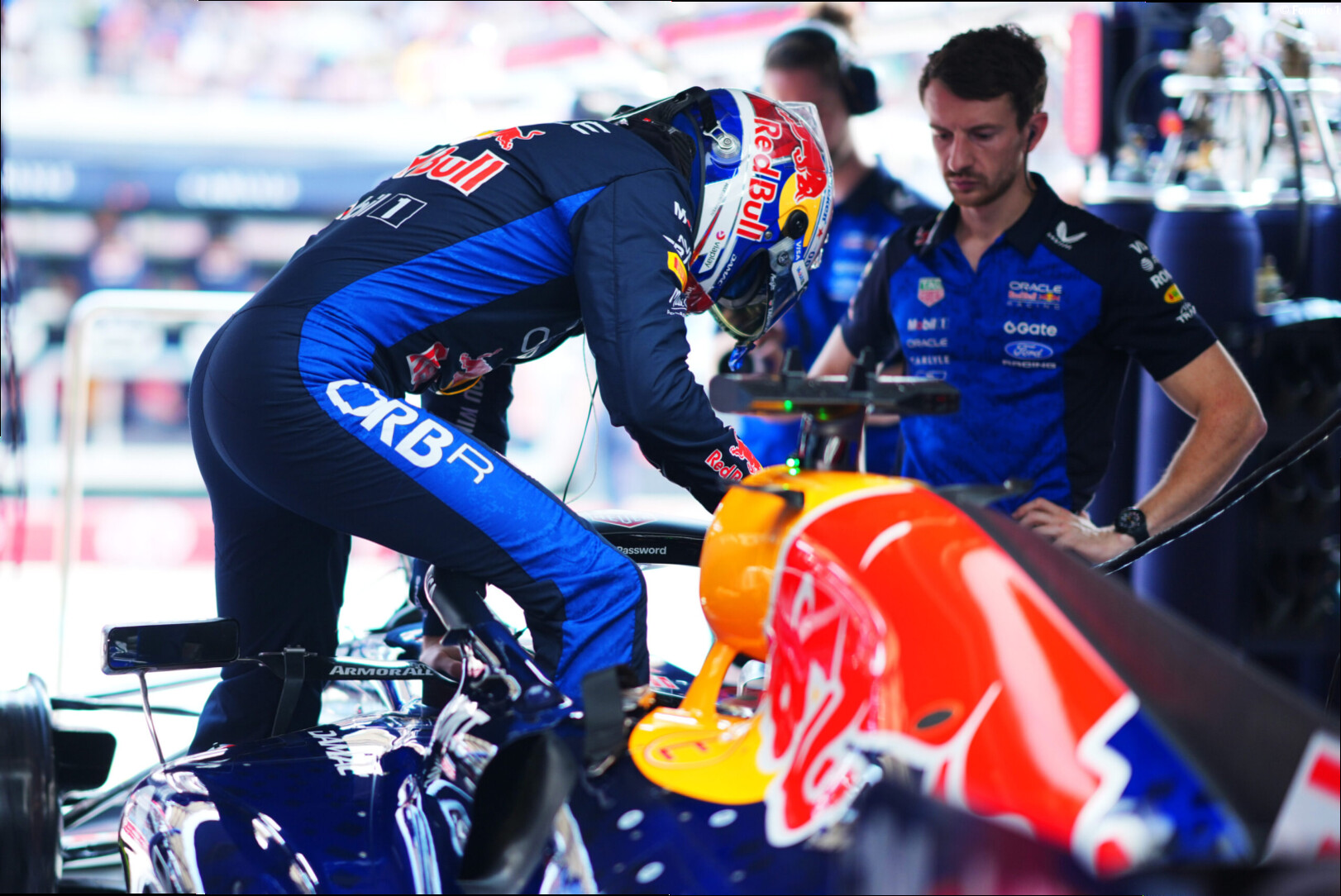 Max Verstappen ziet Red Bull opkrabbelen: 'Auto is nu veel beter te besturen'
