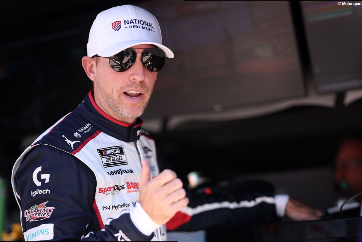 NASCAR Cup Las Vegas Chase race starting lineup: Denny Hamlin earns pole in JGR 1-2-3-4