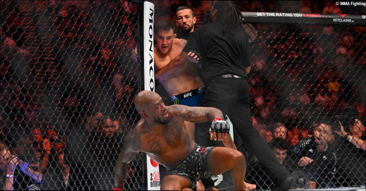 King Green 'a little mad' at Herb Dean for early stoppage at UFC 332: 'Let me go out on my shield'
