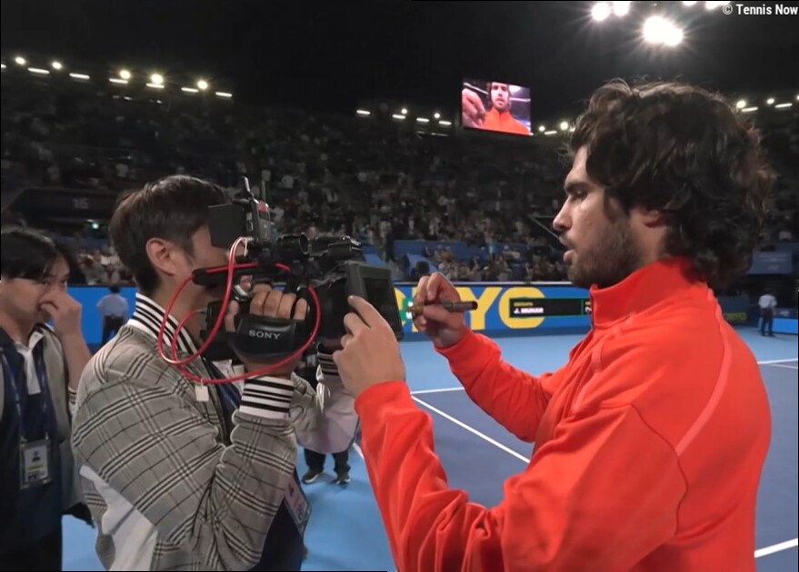 Despite Losing 16 Straight Points, Alcaraz Remains Perfect in Tokyo