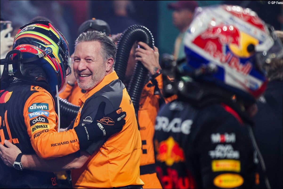Brown zet vaart achter McLaren-transfer, mogelijk straf voor Russell | GPFans Recap