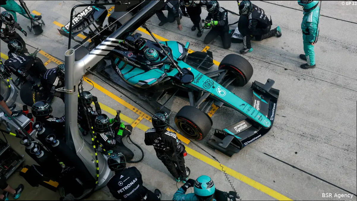 Race tegen de klok voor Mercedes: cruciaal motoronderdeel komt mogelijk te laat aan in Singapore