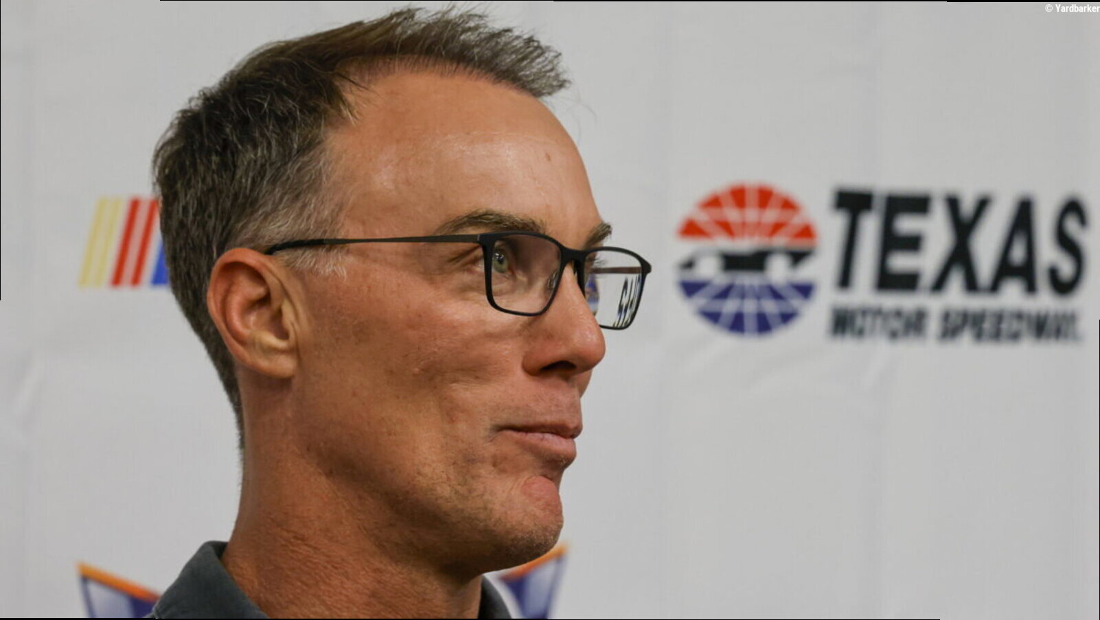 'He Feels Defeated to Me' – Kevin Harvick Questions Denny Hamlin's Mental Edge Amid Uncharacteristic Chase Slump