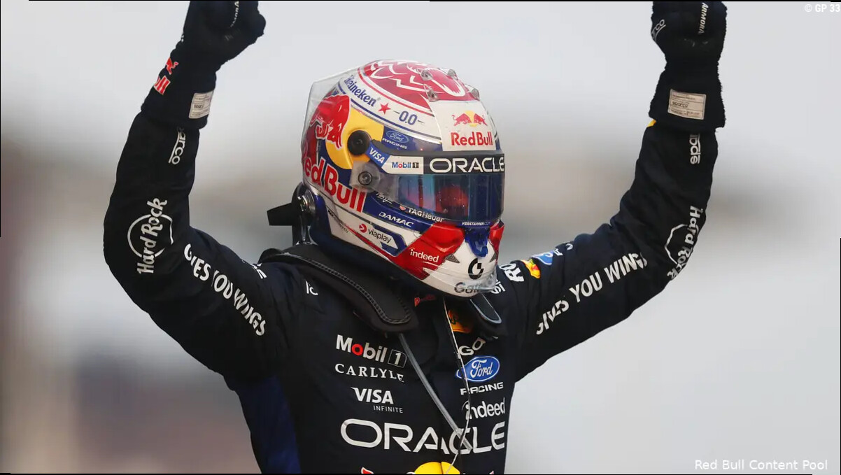 Max Verstappen krijgt na zijn overwinning een grote beloning van de Formule 1