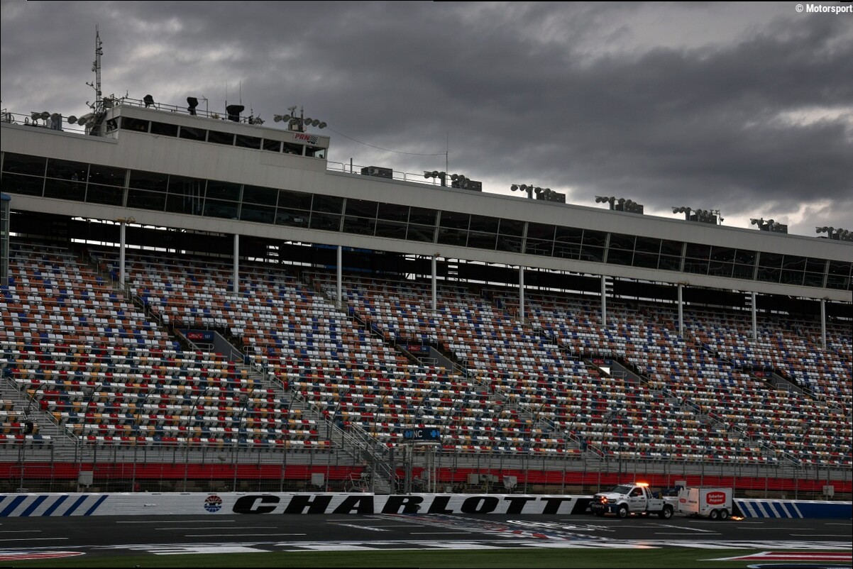 NASCAR O'Reilly race postponed to late Sunday due to heavy rain at Charlotte