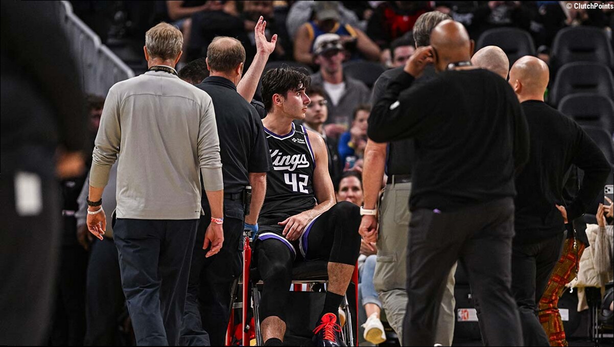 Kings' Maxime Raynaud exits Warriors preseason clash in a wheelchair after knee injury