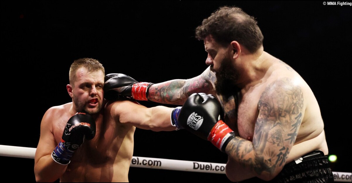 Video: Plinio Cruz knocks out Gary Olive in Misfits Boxing debut