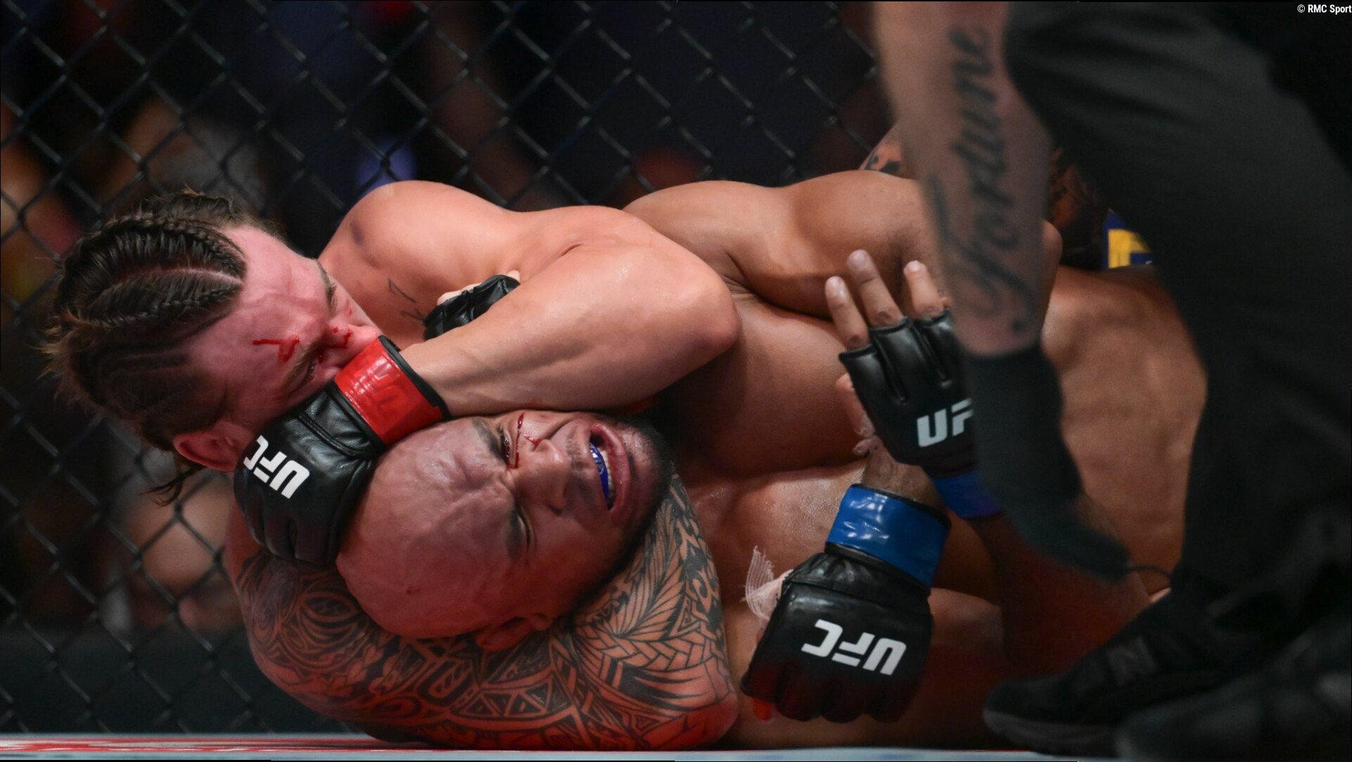 UFC: le roi de l'étranglement arrière a encore frappé, Allen met un gros coup d'arrêt à Duncan