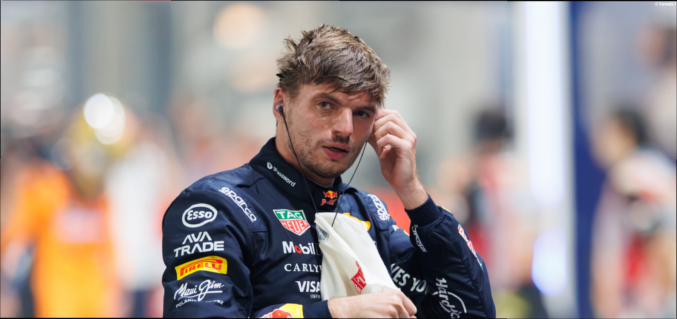 VIDEO: Max Verstappen boekte zege met kapotte boordradio: 'Horen je helaas niet'