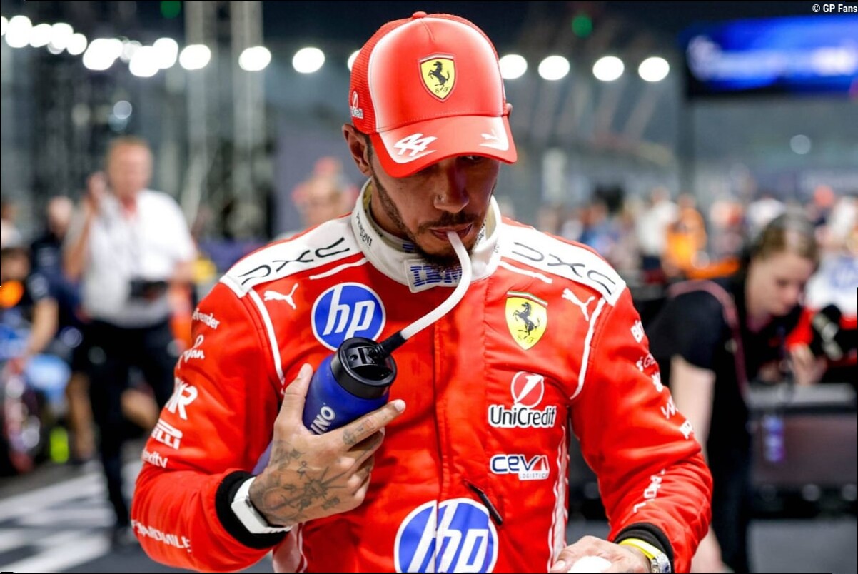Lewis Hamilton 'let down' Ferrari team with disastrous Singapore Grand Prix strategy error