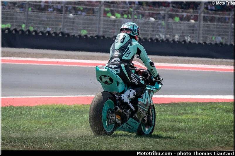 Moto2 – Indonésie, Mandalika, le Grand Prix, le coup du chapeau tiré par les cheveux d'Izan Guevara (résumés, album photo, ré