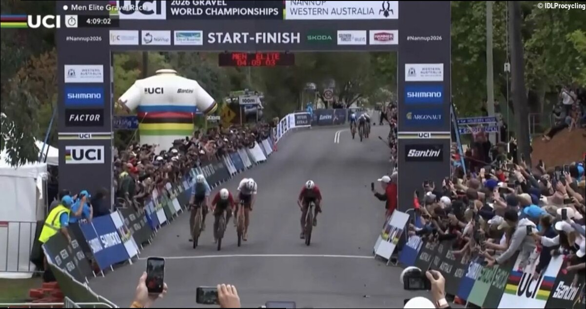 'Surprise' Dane Klaris wins the 2026 Gravel World Championships; Brit Connor Swift in the medals