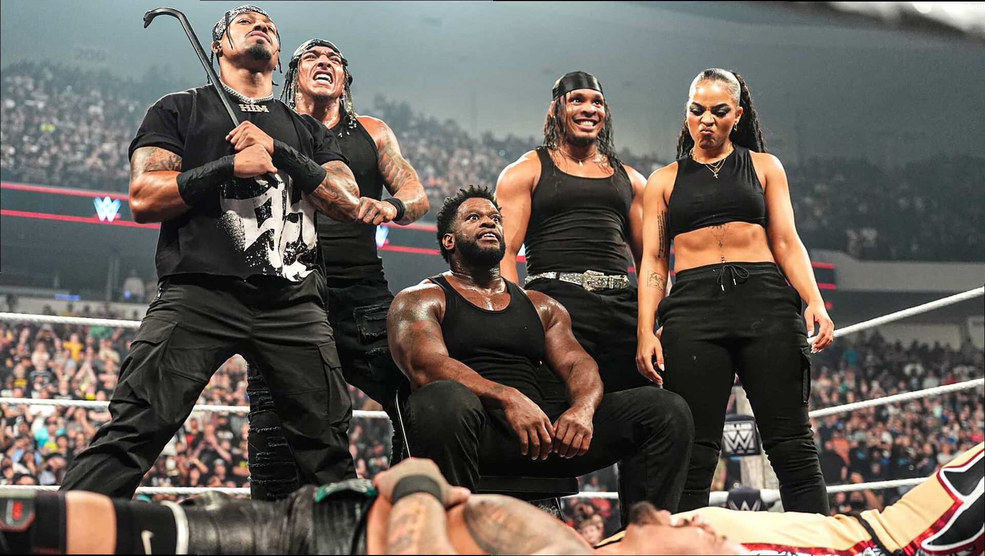 WWE Raw du 12 octobre : Crown Jewel se prépare, Carmelo Hayes rejoint le 946