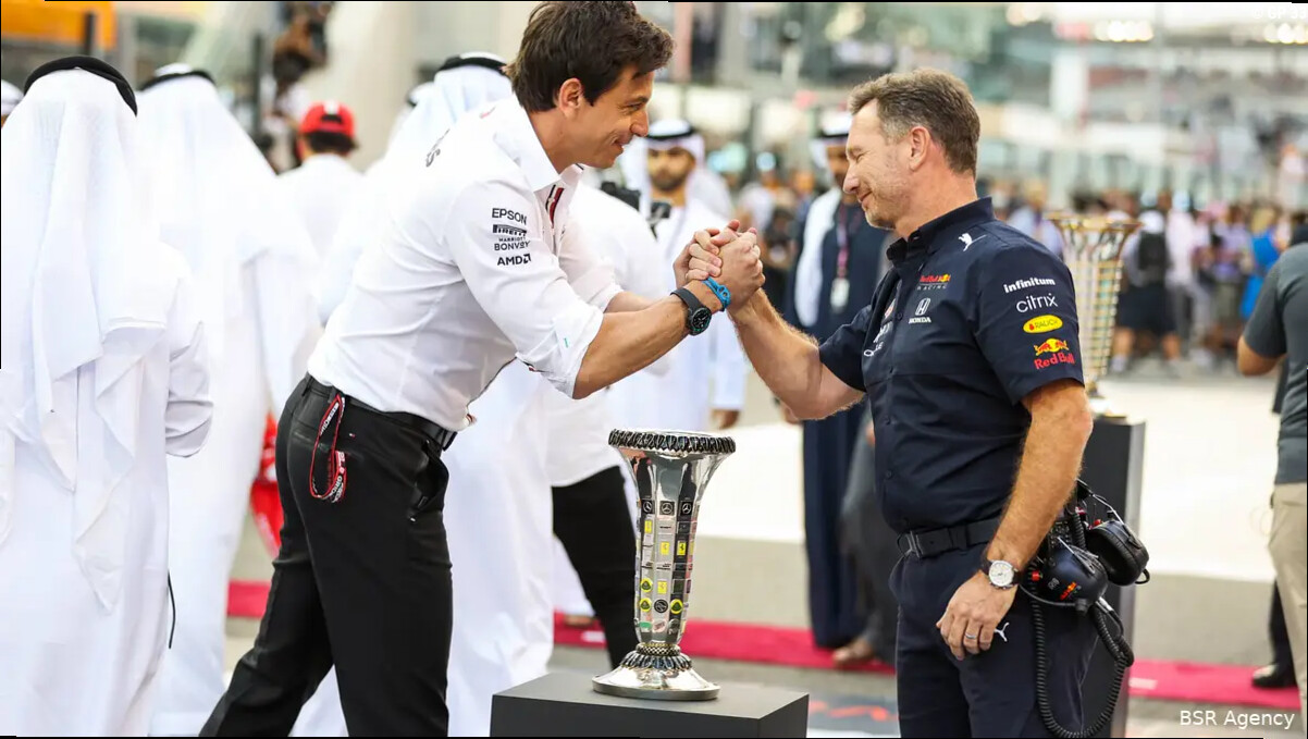 Christian Horner verrast en komt met groot compliment voor aartsrivaal Toto Wolff