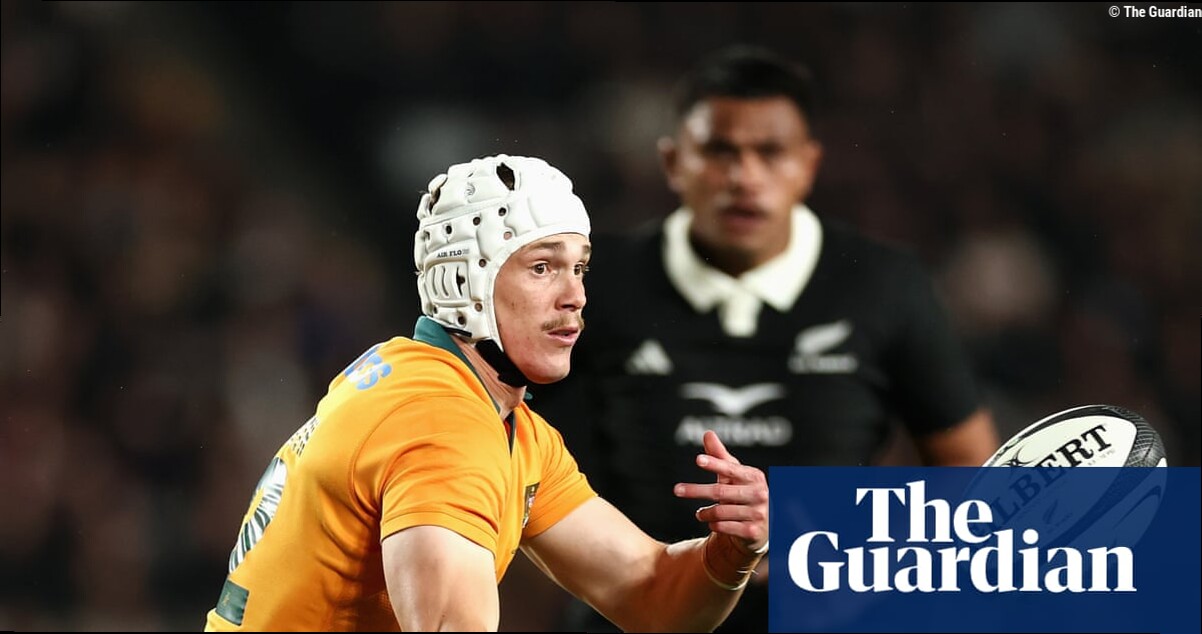Injuries force Wallabies into No 10 change for second Bledisloe Test against All Blacks