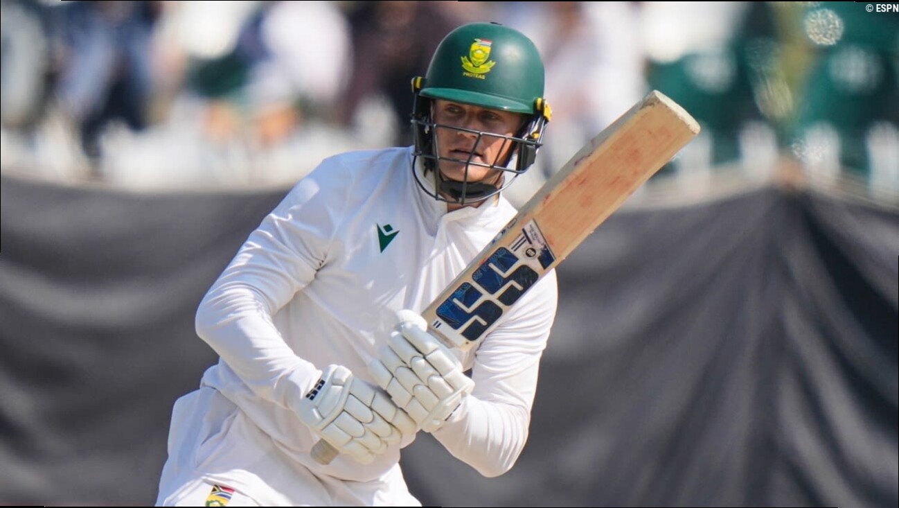 Stubbs dropped, Rickelton to keep wickets in Gqueberha Test