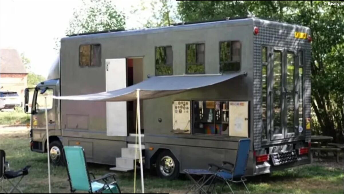 Oude paardenbus omgetoverd tot een droomachtige camper