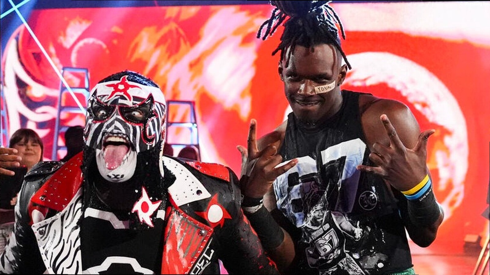Je'Von Evans Says He's Built A Brotherhood With WWE Star He Used To Study