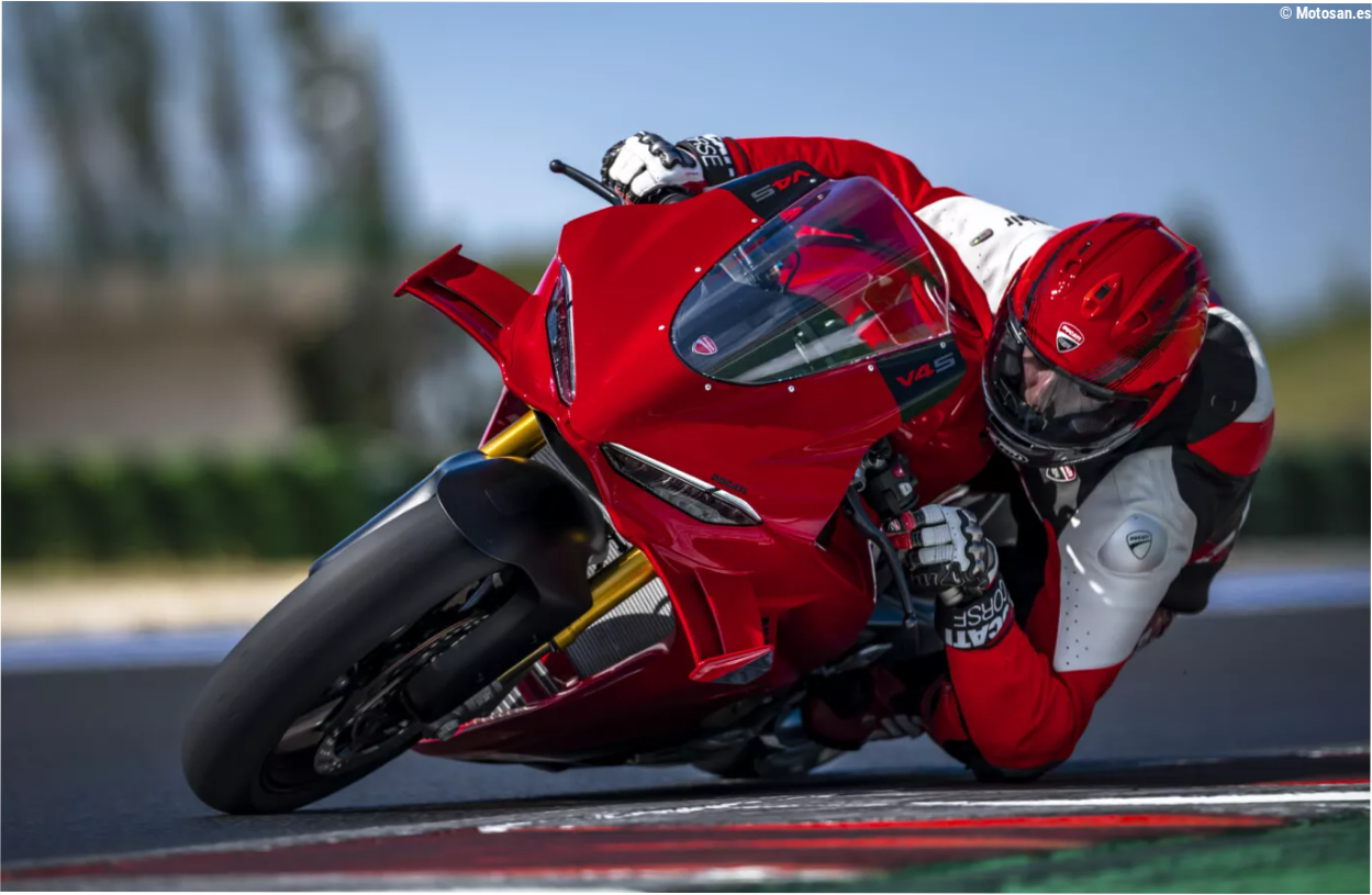 Ducati presenta la Panigale V4 2027: más potencia, más precisión y tecnología de MotoGP