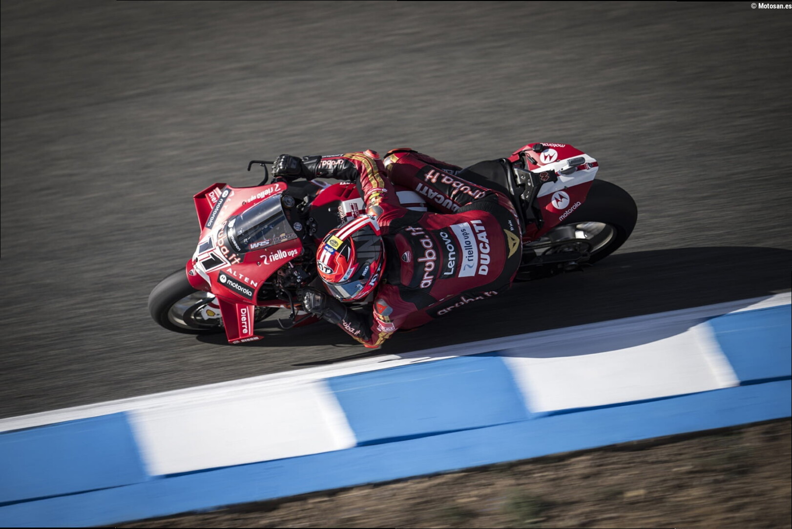 Resultado FP2 WorldSBK hoy en Jerez: Bulega el más rápido con caída de Bautista y Lecuona en perfil bajo