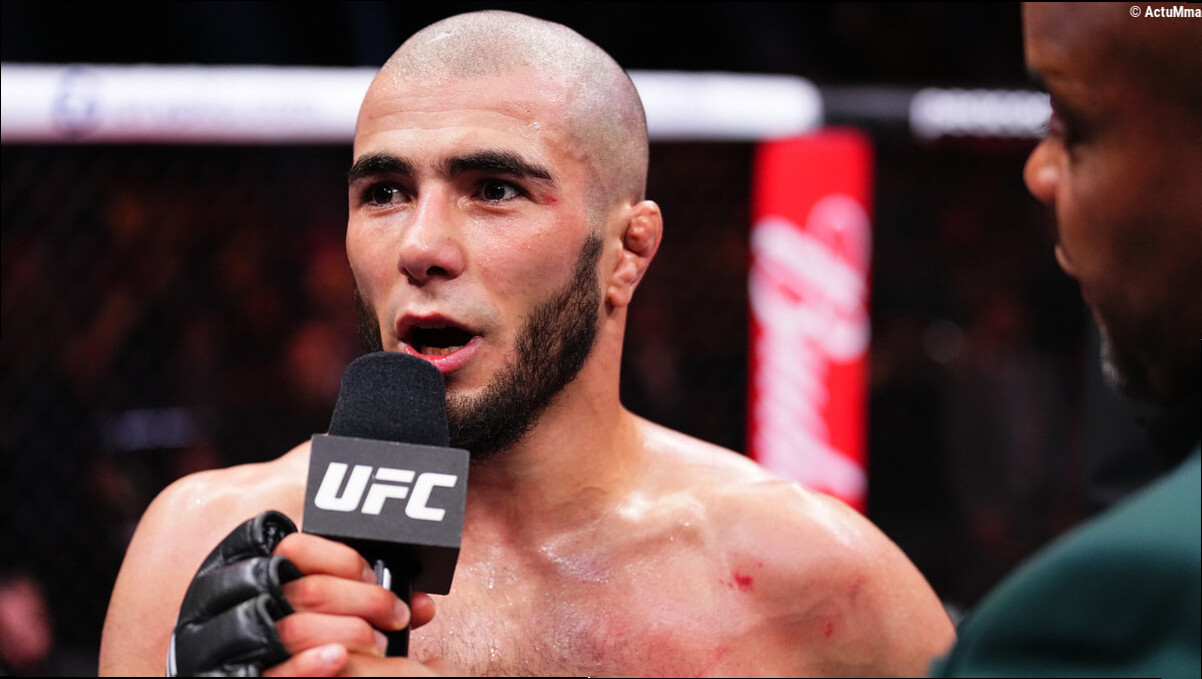 Muhammad Mokaev réagit au départ de Farid Basharat de l'UFC et critique l'organisation : « Dana avait l'habitude… »
