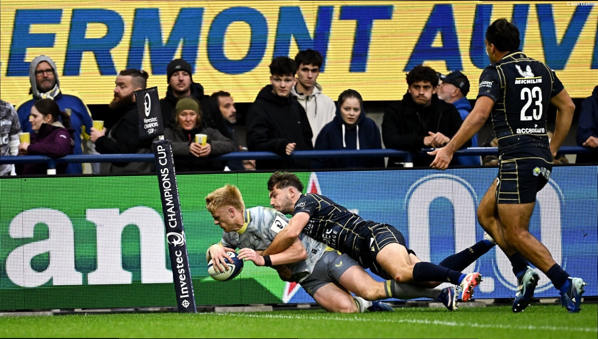 Leinster power past Clermont in second half for bonus point win