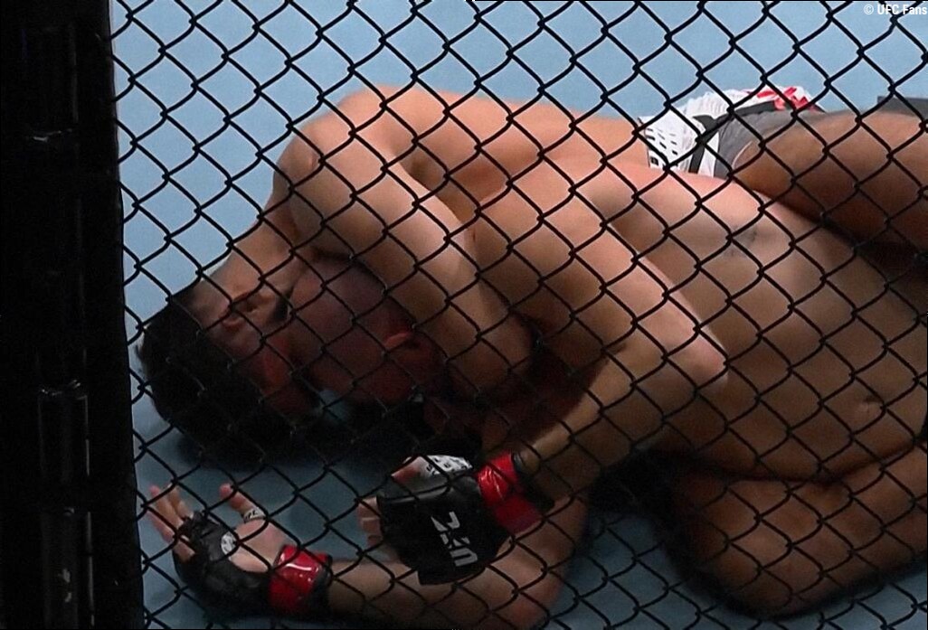 UFC Fight Night 291 : Nick Galanti étrangle Julien Leblanc en moins de deux minutes