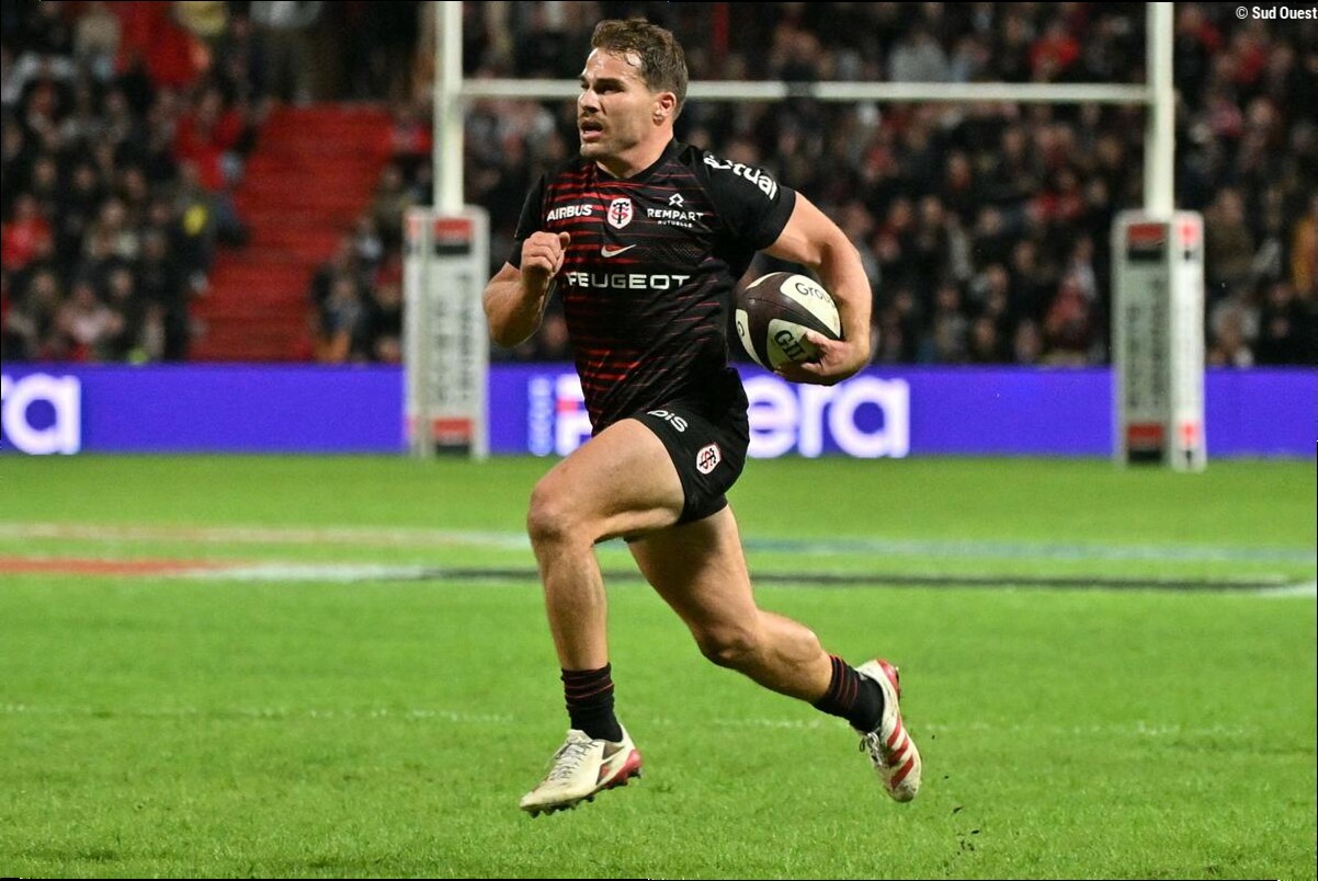 « Quand on lui donne le temps de se préparer… » : au Stade Toulousain, Antoine Dupont de retour à son meilleur niveau